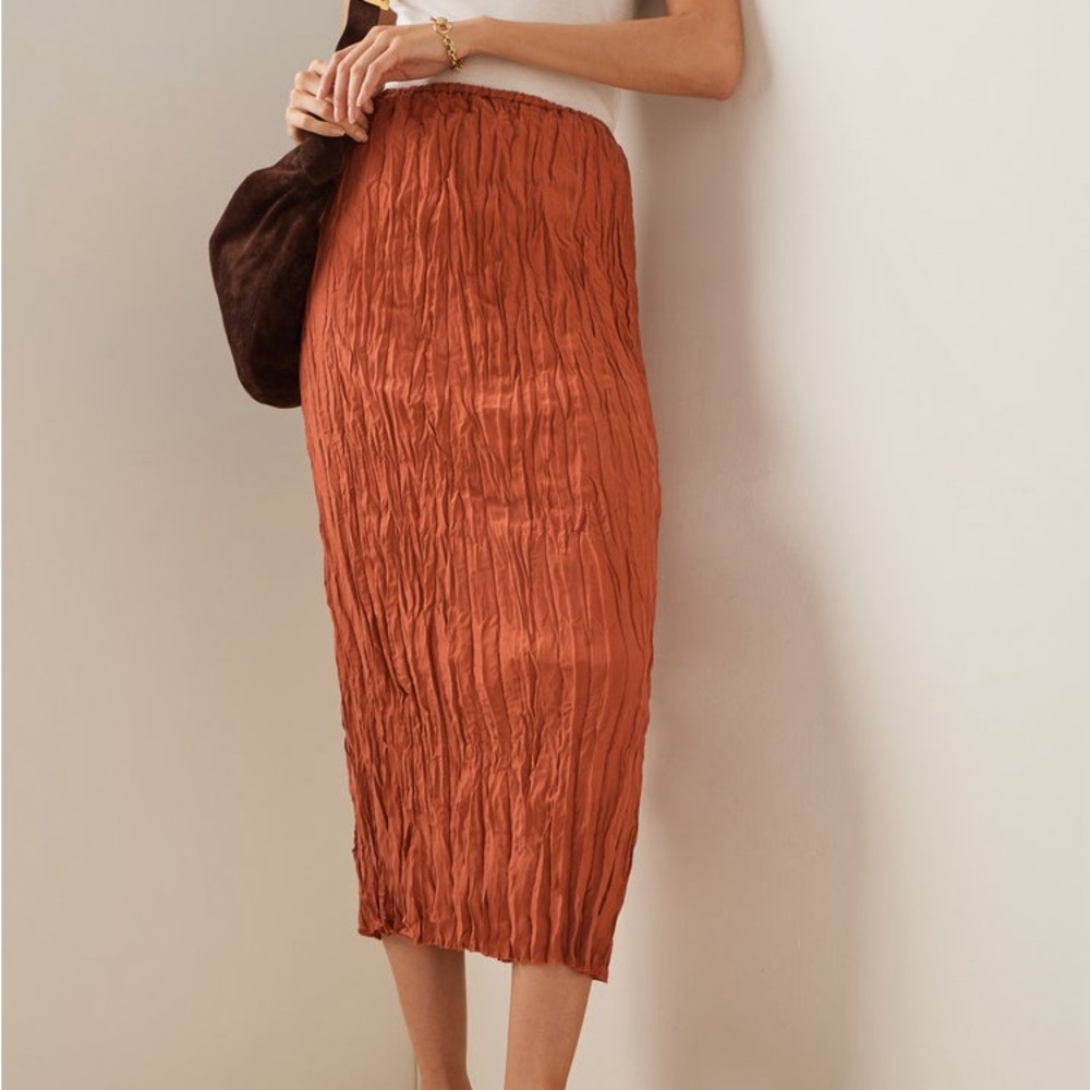 TOTEME Crinkled silk midi skirt, SIZE: EU 38 (M)